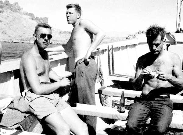  1LF 1951 Aqaba Visit to Crusader Castle Ralph Davidson US Neville Blythe-Brooke 1 LF  John Davd4